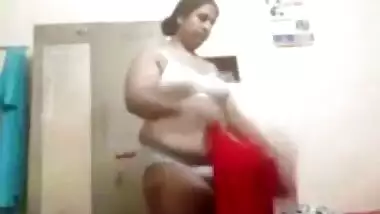 Rumki nude Desi selfie video