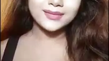 Desi sexy anushka video call recording clip