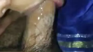 Cute N.R.I Paki GF giving nice blowjob