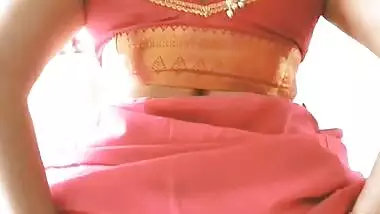 Sexy ass Tamil wife home sex video
