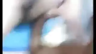Busty Bhabhi pussy licking MMS video