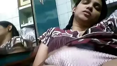 Indian College Girl Sex on Webcam Video Call