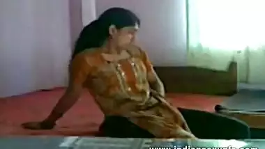 Sexy kannada bhabhi selfie masturbation video