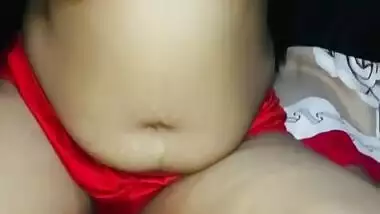 Beautiful Girl Masturbates While Is Home Her Narrow Wet Pussy