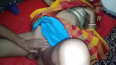 Desi local sex video of slut bhabhi and young devar