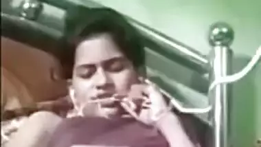 Bangladeshi live pussy show video on selfie cam