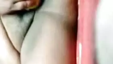 Horny Desi Girl Masturbating On Videocall
