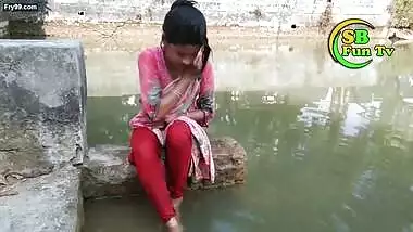 Desi cute girl bath