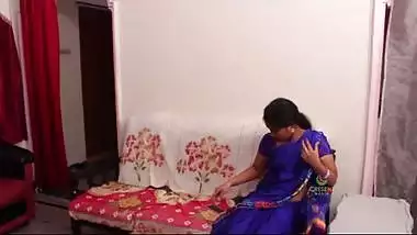 Indian bhabhi foreplay with lover in bollywood movie