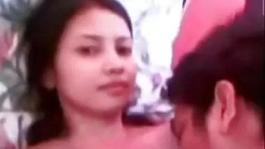 Oral Sex With Hot Delhi Girlfriend For The First Time Before Fucking