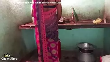 Desi Maid Ko Makaan Malik Ne Kitchen Me Choda Saree Uthaka