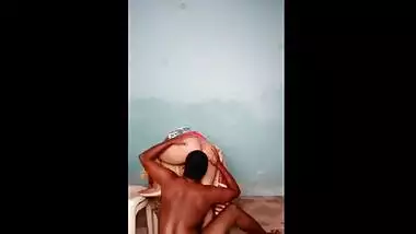 Straight Indian aunty displays sexy ass for devar to fuck mms