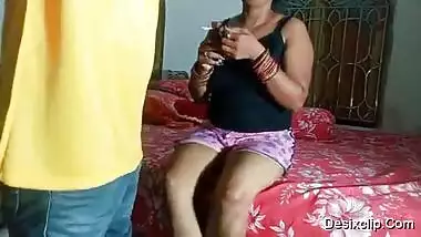Sangetha naughty Chennai housewife illegal romance clip