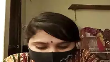 Cute masked girl naked thick boobs and sexy pussy