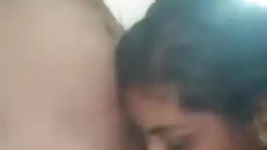 Desi housewife blowjob to her secret bf movie