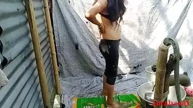 Desi Wife Bathroom sex In Outdoor (Official video By Localsex31)
