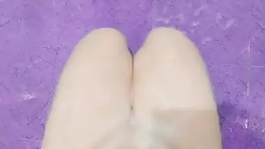 Cumming without hands cute legs masturbation