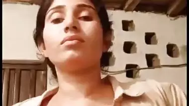 Pk sexy bhabi nice boobs